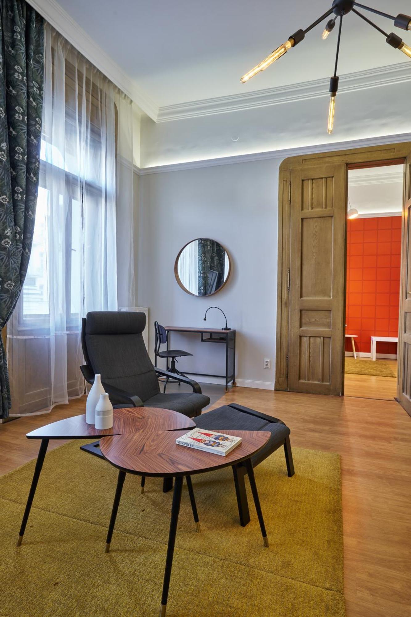 Nanirol Apartment At Gellert Bath Budapest Exteriör bild